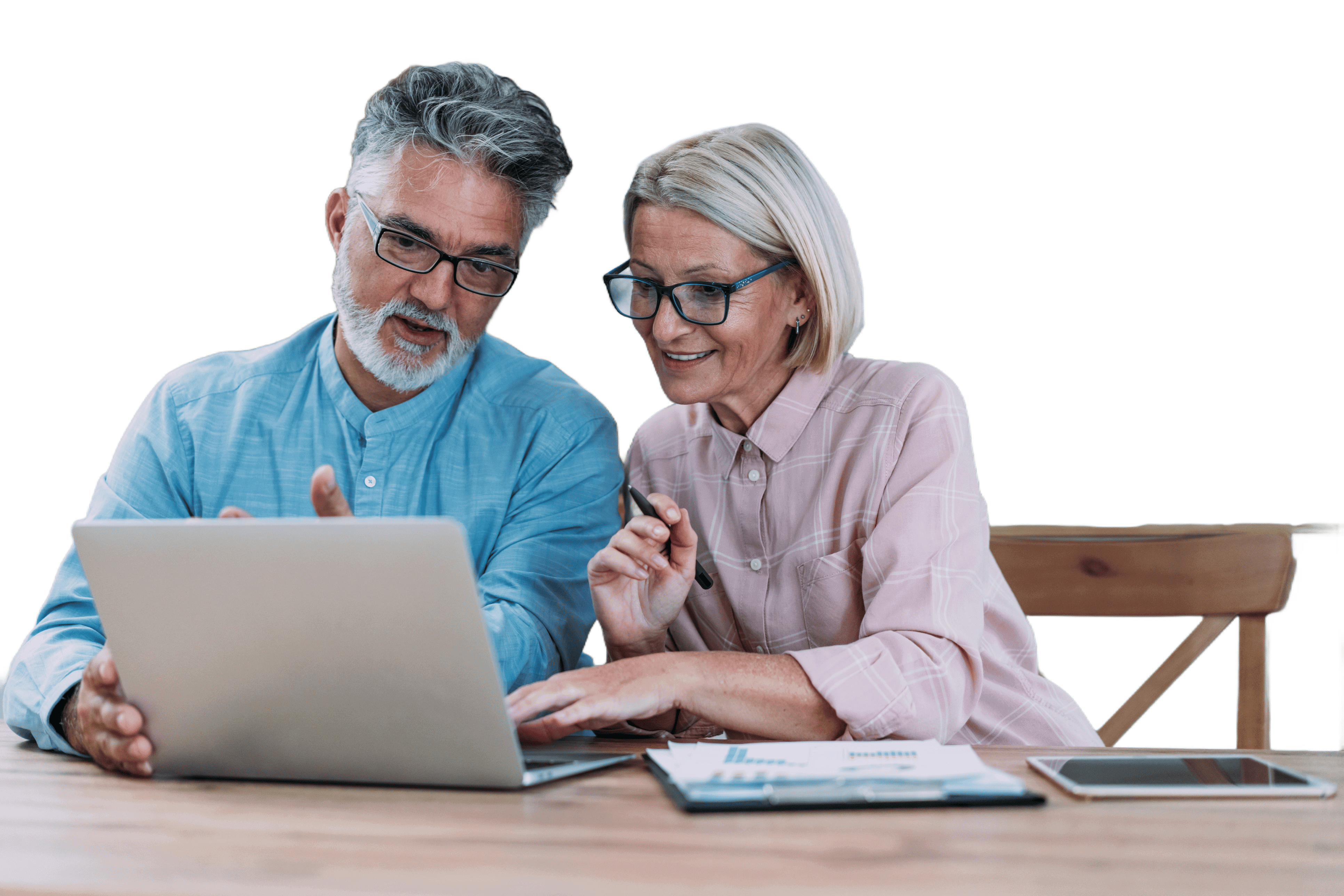 middle-aged-couple-on-laptop